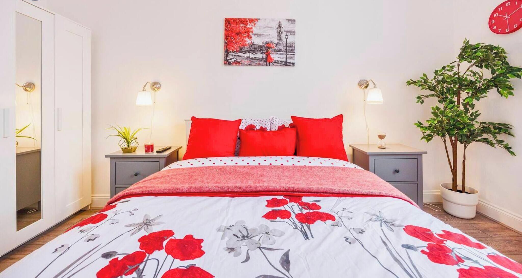 1 bedroom, iron/ironing board, travel cot, free WiFi