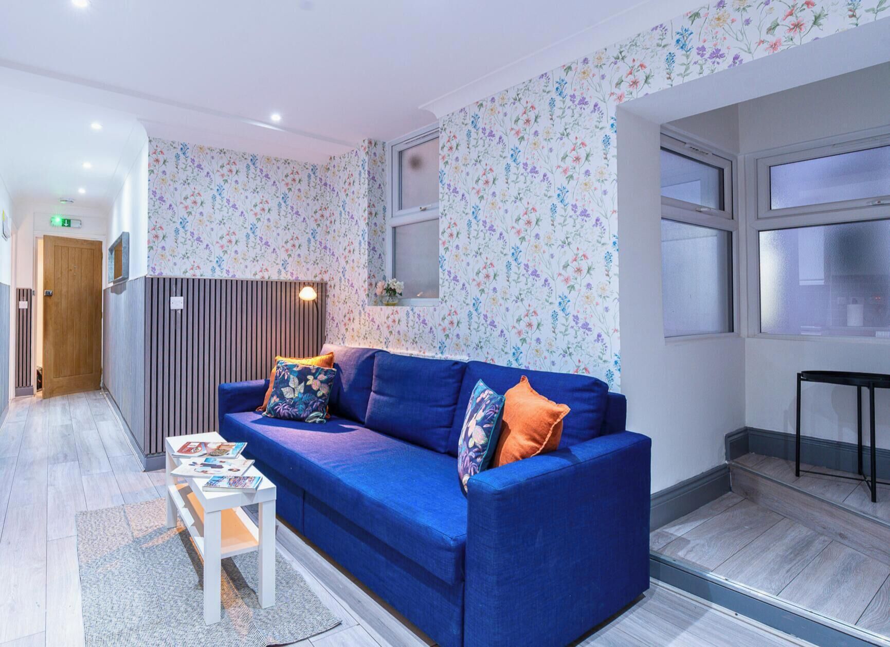 Smart TV, offices