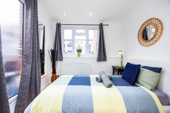 2 Schlafzimmer, Bügeleisen/Bügelbrett, Reisekinderbett, kostenloses WLAN