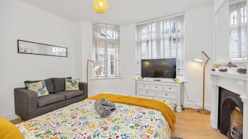 3 Schlafzimmer, BĂŒgeleisen/BĂŒgelbrett, Reisekinderbett, kostenloses WLAN