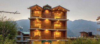 Golden Peak Manali