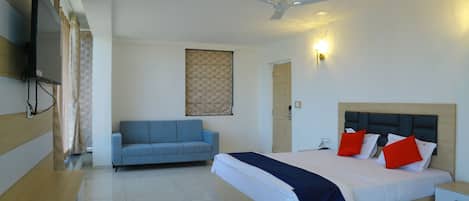 Deluxe-Suite | 1 Schlafzimmer, Schreibtisch, laptopgeeigneter Arbeitsplatz