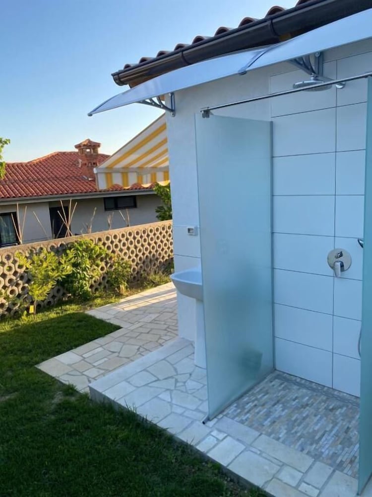 Apartments Apartim by null