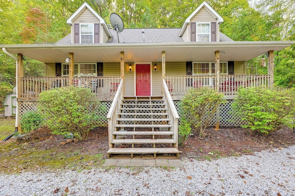 House (3 Bedrooms) | Front of property