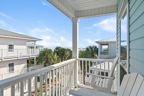 Property grounds - Gulf Side Gated Comm with Beach Access- Fintastic by Royal Destinations (Santa Rosa Beach)