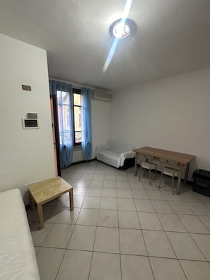 TV - Dante4 Flat Cremona Old Town (Cremona)