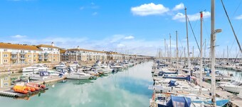 On the Water 5 With Free Parking By My Getaways