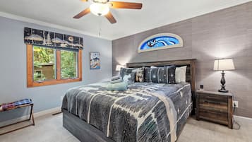 4 bedrooms, iron/ironing board, travel cot, free WiFi