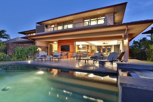 Luxury Oceanview Private Beach Access