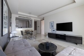 1 Schlafzimmer, schallisolierte Zimmer, Bügeleisen/Bügelbrett
