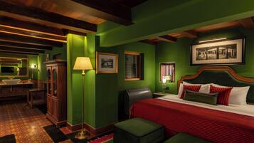 The Lotus Suite | Minibar, in-room safe, blackout drapes, soundproofing