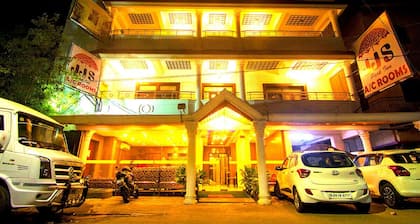 JJS PARK INN