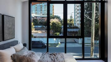 Two Bedroom Apartment | Iron/ironing board, free WiFi