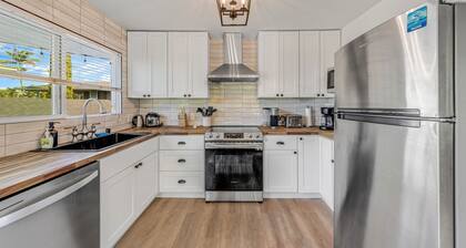 Royal Point Modern Hale