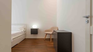 Basic Apartment | 2 bedrooms, WiFi (free), individually furnished