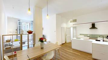 Basic Apartment | Ruang makan