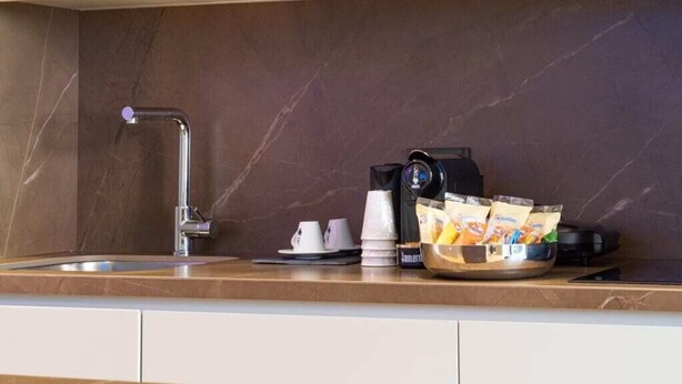 Coffee/tea maker, fridge, microwave, oven - Pescara INN - Luxury Suite | Via Sulmona 17 (Pescara)