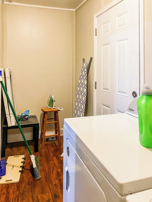 Laundry - Boswell Bliss (Huntsville)