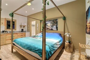 1 bedroom, WiFi, bed sheets