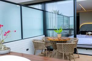 Premium Double Room | Dining