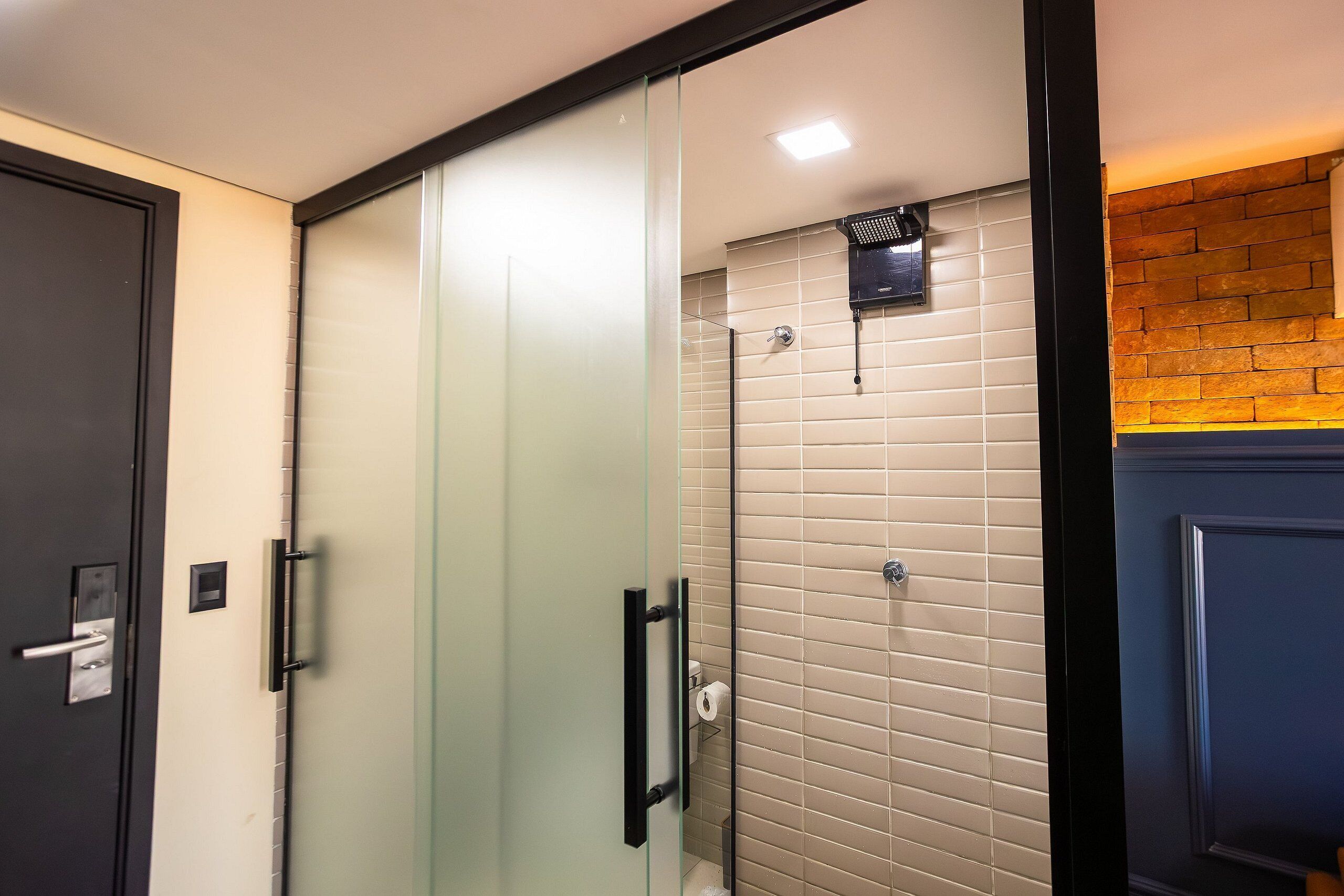 Vierbettzimmer | Badezimmer