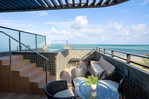 Suite básica | Restaurante al aire libre