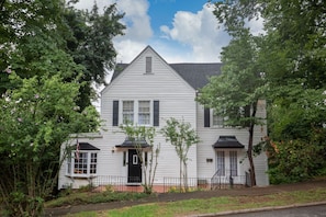 Majoituspaikan julkisivu