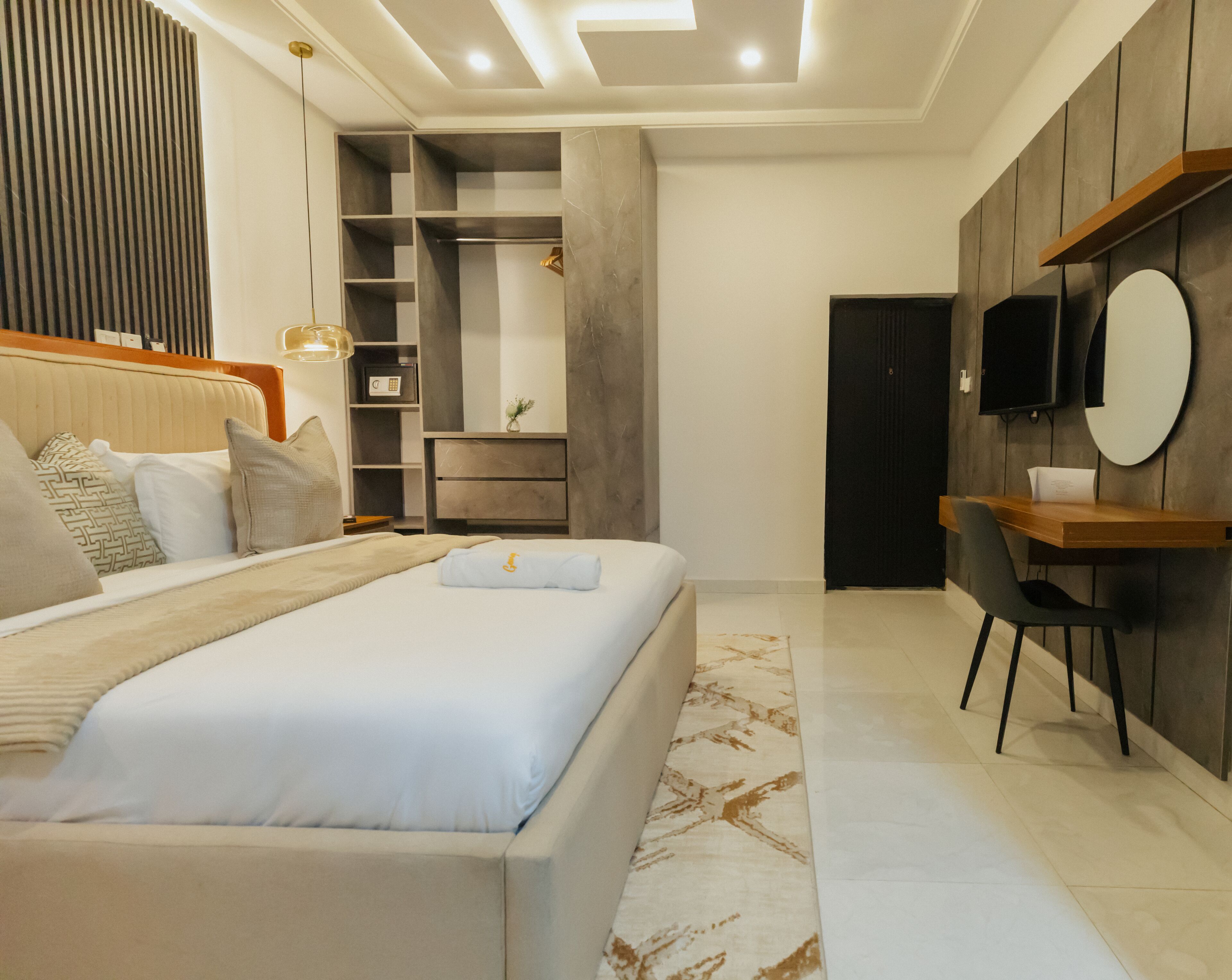 In-room safe, desk, laptop workspace, iron/ironing board