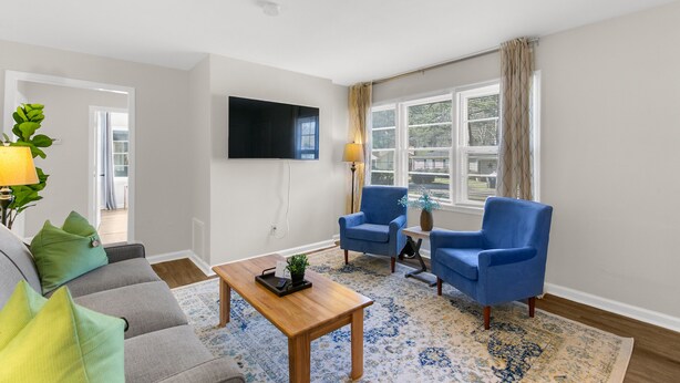 Unclassified image, 1 of 41, button - Rooms on Rose (Birmingham)