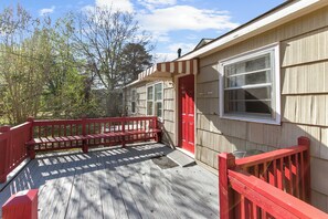 Terrace/patio - Rooms on Rose (Birmingham)