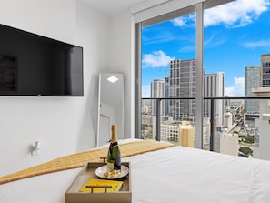 Familie appartement, 2 slaapkamers, uitzicht op de stad | Lakens van Egyptisch katoen, luxe beddengoed, donsdekens