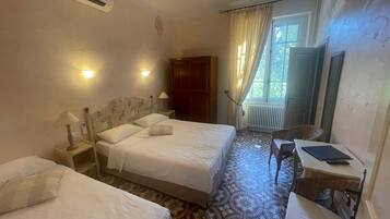 Comfort Triple Room | WiFi (free)