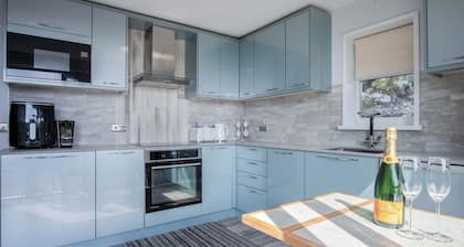 Lundy Lodge 1 Bedroom Annex Rhossili