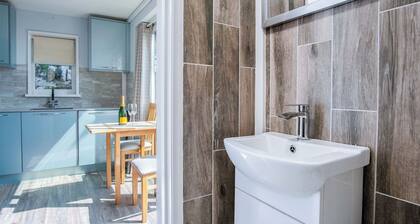 Lundy Lodge 1 Bedroom Annex Rhossili