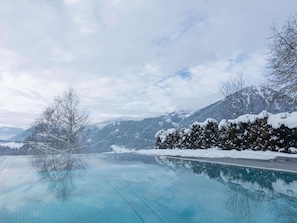 Outdoor pool - Ideal Apartment With Shared Sauna (Sankt Martin am Tennengebirge)