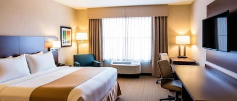 Room, 1 King Bed, Non Smoking | Blackout drapes, iron/ironing board, free WiFi