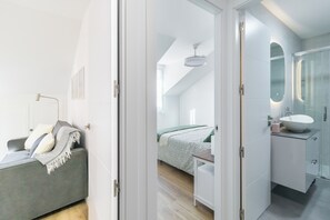 1 chambre, fer et planche Ă repasser, Wi-Fi, draps fournis