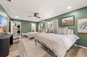 4 chambres, fer et planche à repasser, Wi-Fi gratuit, draps fournis