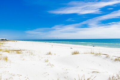Beach Club D602- Direct Gulf View - Beach - Pool - WIFI