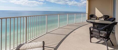 Appart'hôtel, plusieurs lits (Ocean Villa 1803) | Enceinte de l’hébergement