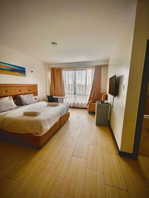 Iron/ironing board, free WiFi