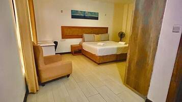 Comfort Double Room | Iron/ironing board, free WiFi