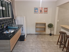 Apartamento | Cozinha privada | Micro-ondas