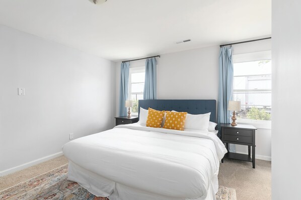 Iron/ironing board, free WiFi