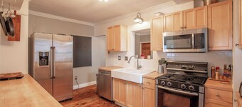 Charming 3 bedroom home located in the center of Doylestown Borough