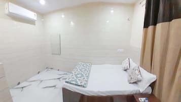 2 chambres, fer et planche Ă  repasser, Wi-Fi, draps fournis