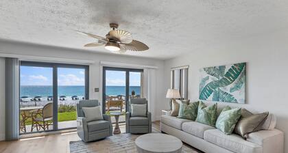 50 Second walk to Beach Ground floor condo