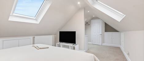 3 Schlafzimmer, Bügeleisen/Bügelbrett, WLAN, Bettwäsche