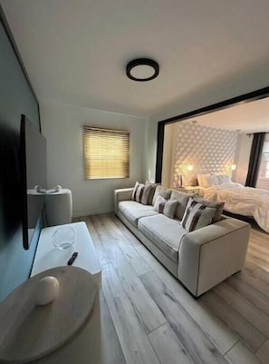 2 Schlafzimmer, Bügeleisen/Bügelbrett, WLAN, Bettwäsche
