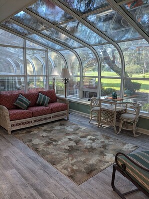 リビング エリア